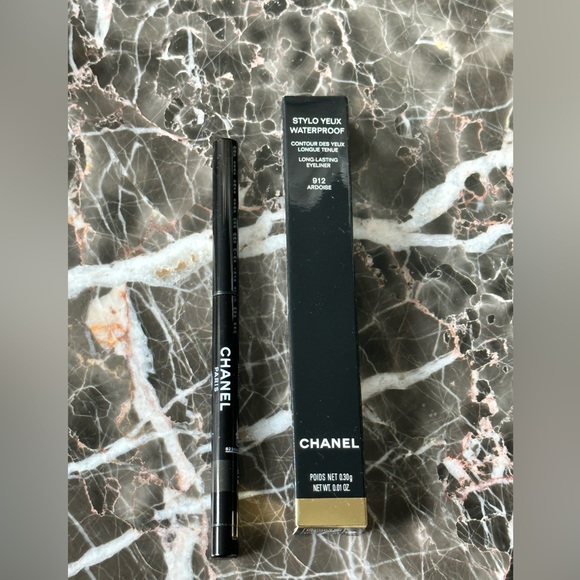 CHANEL Makeup New Chanel Stylo Yeux Waterprooflongwear Eyeliner And